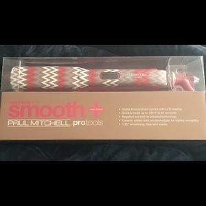 Paul Mitchel limited addition hair straightener!